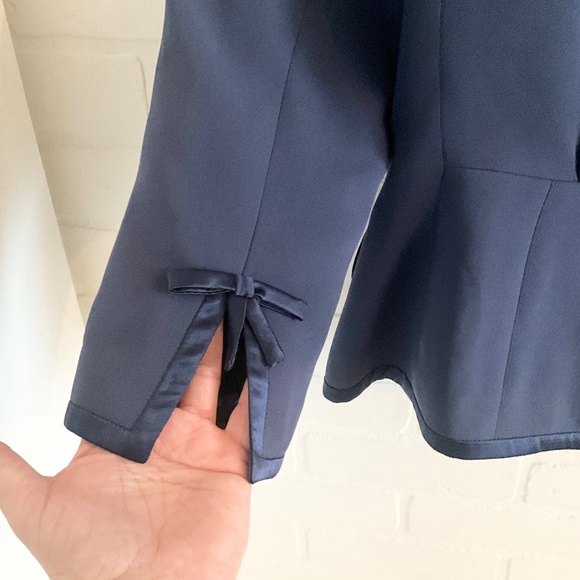 Luisa Spagnoli Women’s Blazer Silk Navy Blue Satin trims Suiting Tailoring Sz M - Picture 13 of 16